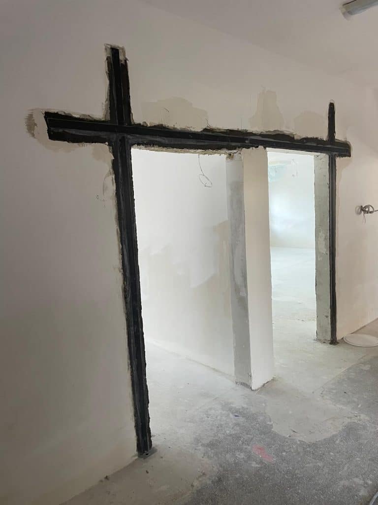 Consolidari structurale cu lamele de carbon goluri de usi 1